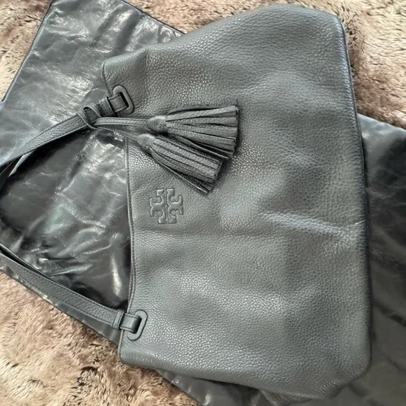 New Tory Burch Black Leather Bag (no tags) - Picture 7 of 12